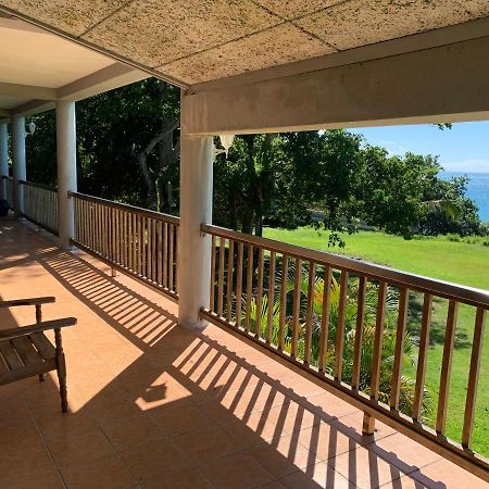 Lusia'S Lagoon Chalets Salelologa Ngoại thất bức ảnh