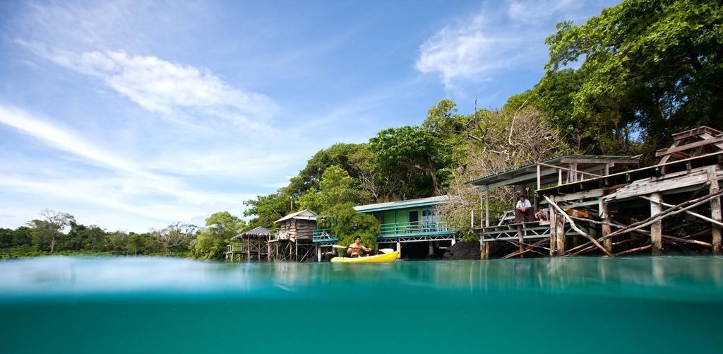 Lusia'S Lagoon Chalets Salelologa Ngoại thất bức ảnh