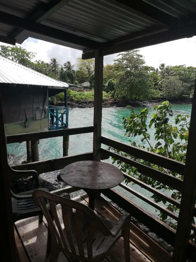 Lusia'S Lagoon Chalets Salelologa Ngoại thất bức ảnh
