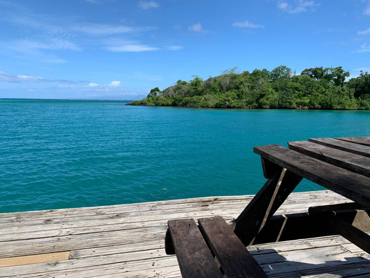 Lusia'S Lagoon Chalets Salelologa Ngoại thất bức ảnh